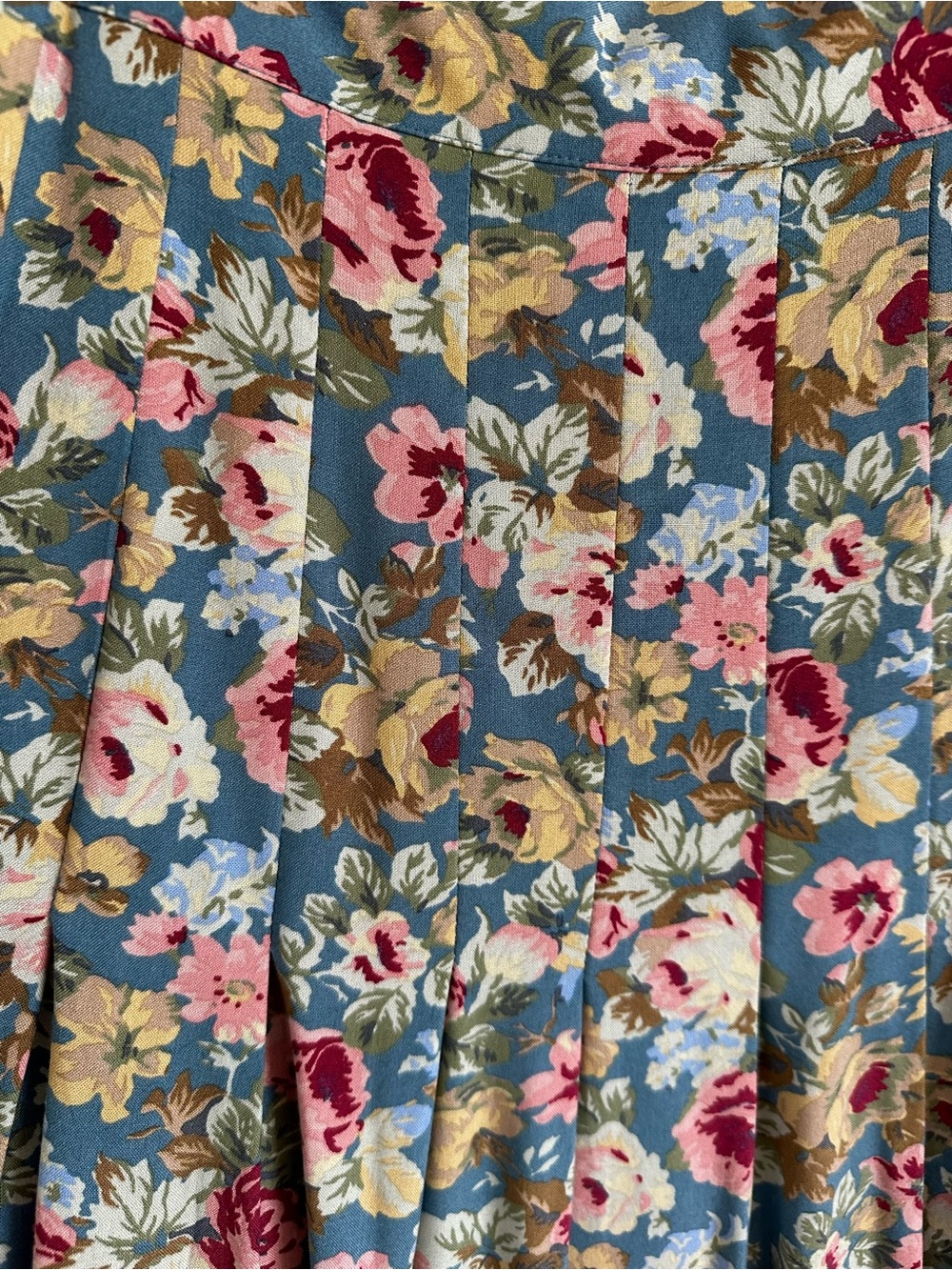 SEZANE Multicolored Floral Pleated Midi Skirt - Picture 8 of 13